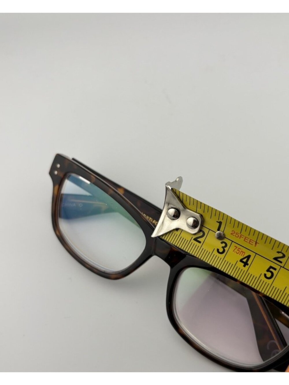 Foster Grant MultiFocus Tortoise Reading Glasses CONAN TOR 54/18-140 Chs Diopter - Picture 9 of 9
